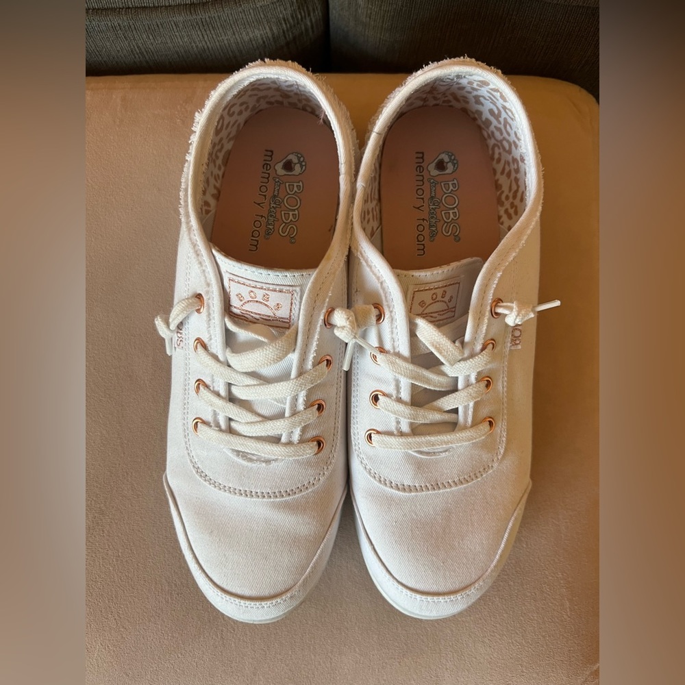 Memory Foam Skechers White Shoes